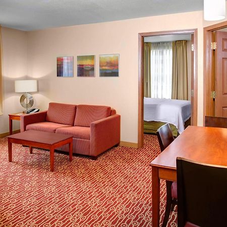 Towneplace Suites Columbus Airport Gahanna Екстер'єр фото