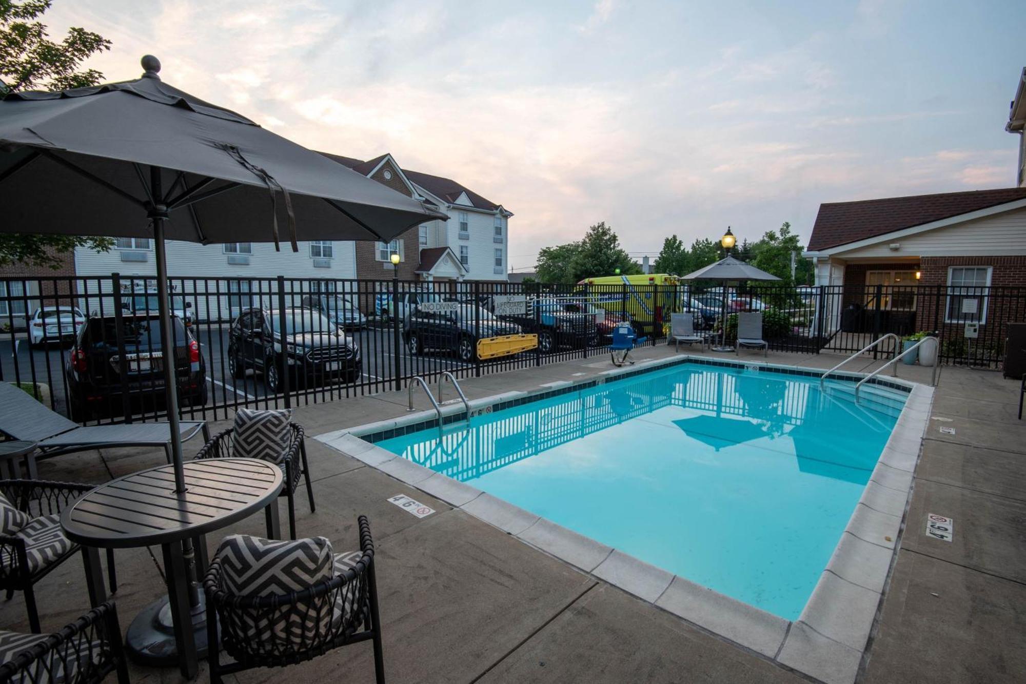 Towneplace Suites Columbus Airport Gahanna Екстер'єр фото
