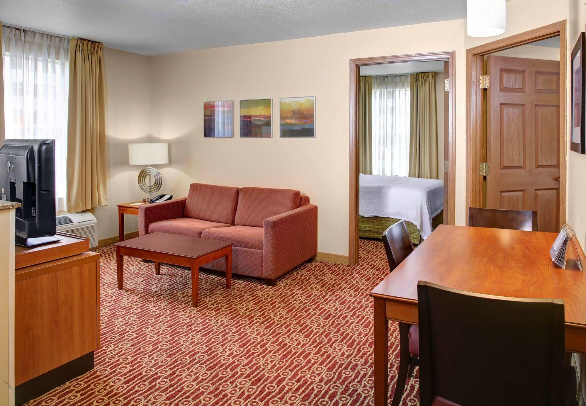 Towneplace Suites Columbus Airport Gahanna Екстер'єр фото